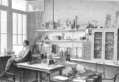 Le laboratoire et son savant rêveur ...