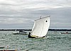 Une pinasse  voile